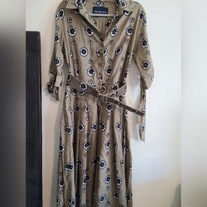 Samantha Sung Tan Floral Long Sleeve Belted Dress. Size 10